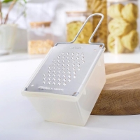 Тёрка плоская с контейнером &laquo;Морковная&raquo;, цвет МИКС