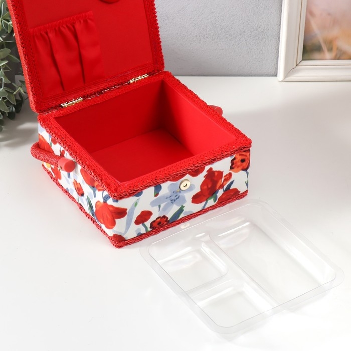 Шкатулка для рукоделия Шкатулка для рукоделия "Летние цветы на белом" 20х20х11 см