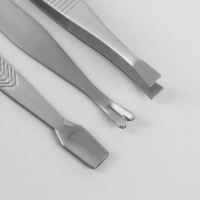 Набор маникюрный «Рептилия», 8 предметов, в футляре, цвет чёрный Набор маникюрный «Рептилия», 8 предметов, в футляре, цвет чёрный