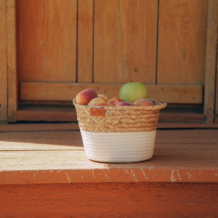 Корзина для хранения ручного плетения SL Home, с ручками, камыш, хлопок, 27&times;20&times;15 см