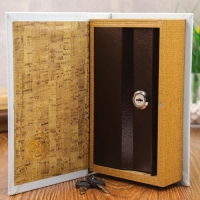 Сейф - книга "Сберегательная книжка" 21x13,5x5 см Сейф - книга "Сберегательная книжка" 21x13,5x5 см