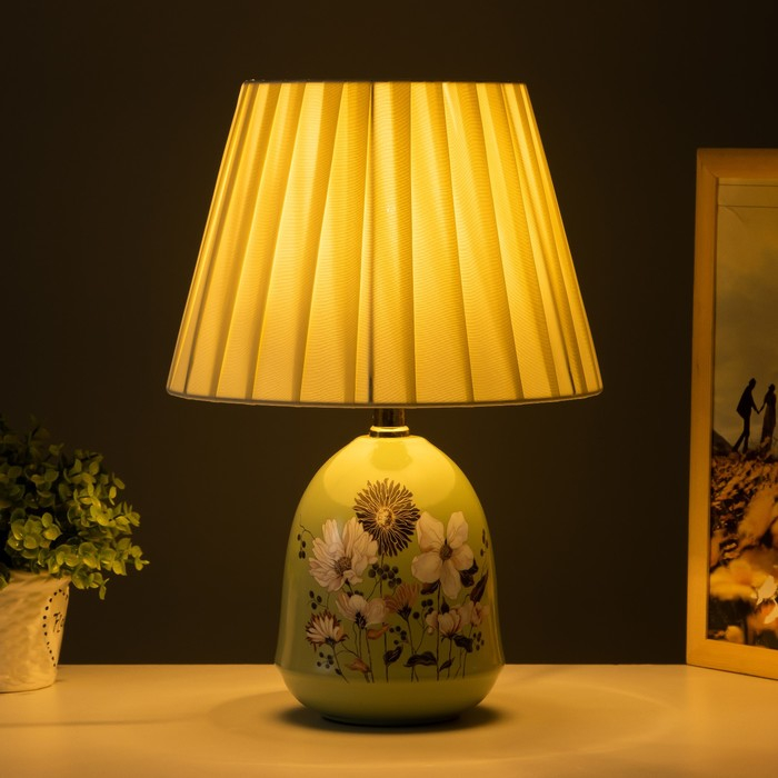 Настольная лампа 32034/1 E27 40Вт салатовый 25х25х36 см RISALUX