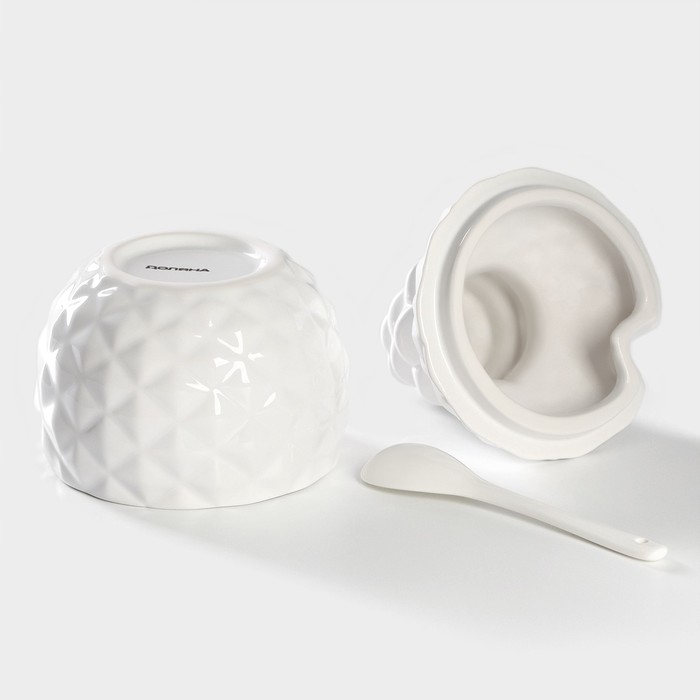 Банка для хранения сыпучих продуктов с ложкой Доляна &laquo;Ананас&raquo;, 300 мл, 10&times;14,5 см, керамическая, цвет белый