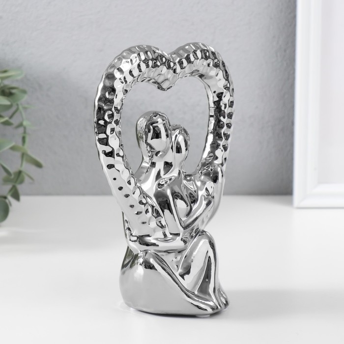 Сувенир керамика "Абстракция. Влюблённые с сердцем" серебро 13х7х18,5 см