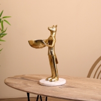 Блюдо "Волк угощает" алюминий 20х25х42 см Блюдо "Волк угощает" алюминий 20х25х42 см