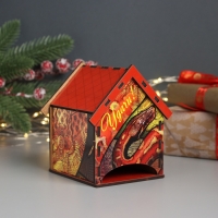 Новогодний чайный домик "Змея. Удачи" 10,5х9,5х12 см Новогодний чайный домик "Змея. Удачи" 10,5х9,5х12 см