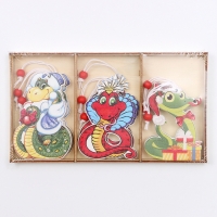 Набор подвесок в деревянной подарочной упаковке, 9 шт. Набор подвесок в деревянной подарочной упаковке, 9 шт.