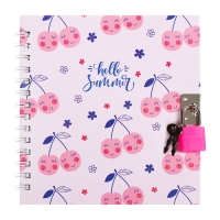 Записная книжка подарочная, 45 листов, линия, на замке, на гребне, Вишенки (13х13,5см) Записная книжка подарочная, 45 листов, линия, на замке, на гребне, Вишенки (13х13,5см)