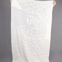 Плед Serpentica, молочный с люрексом Плед Serpentica, молочный с люрексом