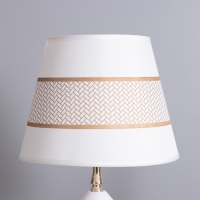 Лампа настольная "Кристи" 1х40Вт Е27 белый/золото 25х25х41см