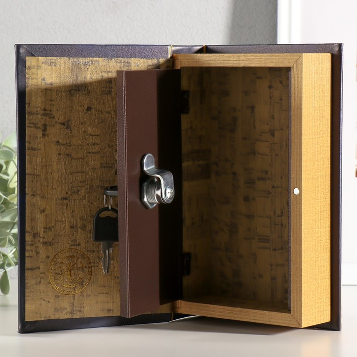 Сейф-книга дерево кожзам Сейф-книга дерево кожзам "История государства Российского" 21х13х5 см