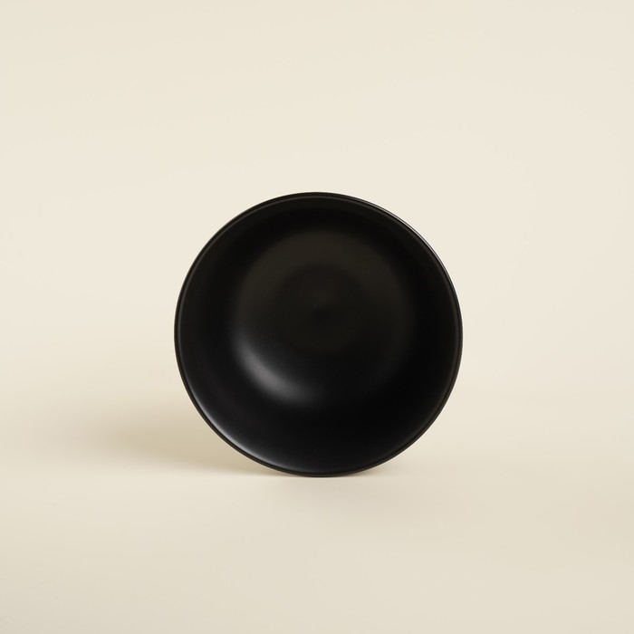 Набор салатников фарфоровых SL Home «Дарк», 750 мл, d=15 см, цвет чёрный Набор салатников фарфоровых SL Home «Дарк», 750 мл, d=15 см, цвет чёрный