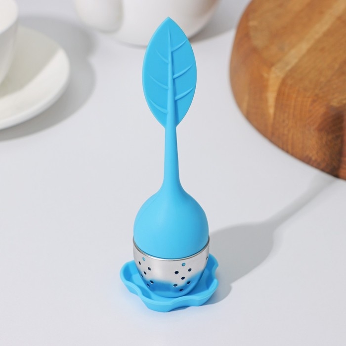 Ситечко для чая Доляна &laquo;Листок&raquo;, нержавеющая сталь 304, цвет голубой