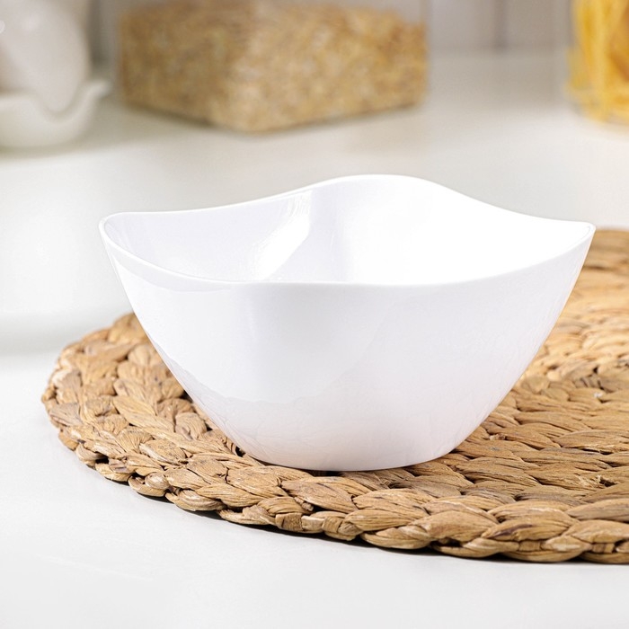 Салатник пластиковый &laquo;Рондо&raquo;, 500 мл, цвет белый