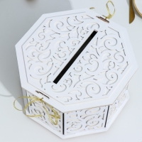 Семейный банк с вензелями, белый, мдф, 27х27х16,5 см Семейный банк с вензелями, белый, мдф, 27х27х16,5 см