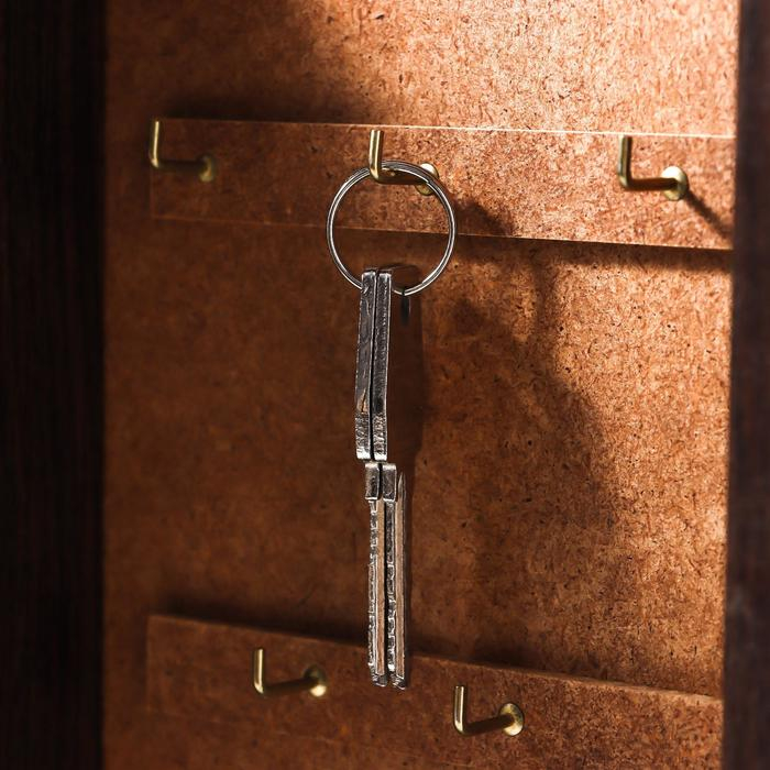 Ключница  "Цветочная композиция" венге 16х31 см МИКС