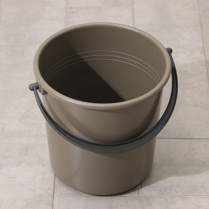 Ведро хозяйственное, 7 л, цвет серый Ведро хозяйственное, 7 л, цвет серый