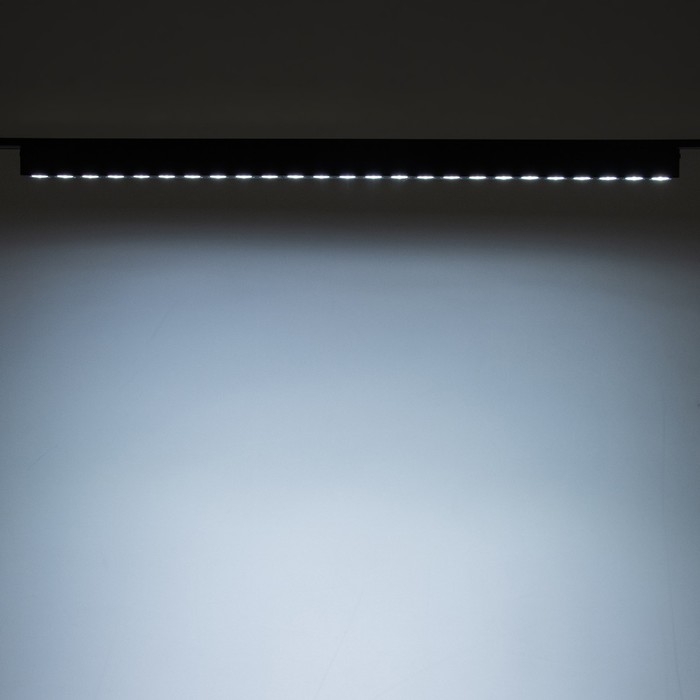 Светильник трековый ULTRA Светильник трековый ULTRA "Линза" LED 30Вт 3000K-5700К CRI90 черный 55,5х2,6х2,4см