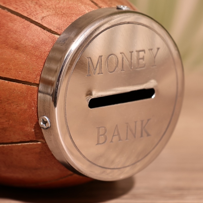 Копилка Копилка "Банк" 9х9х12 см, манговое дерево