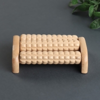 Массажёр для ног &laquo;Барабан&raquo;, 3 ролика с шипами, деревянный, 11,5 &times; 7,7 &times; 3,5 см