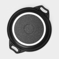 Казан с крышкой-сковородой, 4 л, литые ручки, антипригарное покрытие, цвет чёрный Казан с крышкой-сковородой, 4 л, литые ручки, антипригарное покрытие, цвет чёрный