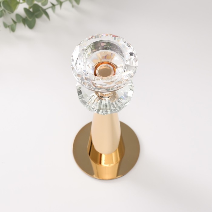 Подсвечник металл на 1 свечу d=4 см Подсвечник металл на 1 свечу d=4 см "Альфия" золото 7,5х7,5х20 см