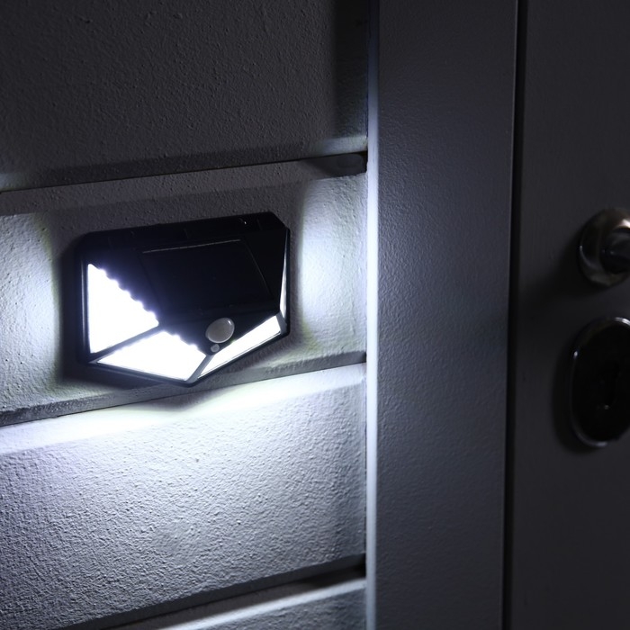 Садовый светильник на солнечной батарее с датчиком движения, накладной, 13 &times; 9.5 &times; 5.5 см, 100 LED, свечение белое