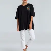 Футболка оверсайз &laquo;Мужчина с жемчужной сережкой&raquo;, черная, размер M/L