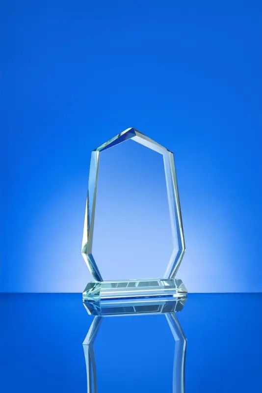 Стела Pictory Polygon Стела Pictory Polygon