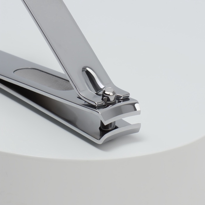 Кусачки - книпсер педикюрные, 10 см, с пилкой, цвет серебристый Кусачки - книпсер педикюрные, 10 см, с пилкой, цвет серебристый