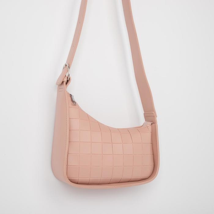 Сумка-багет, отдел на молнии, регулируемый ремень, цвет пудра Сумка-багет, отдел на молнии, регулируемый ремень, цвет пудра