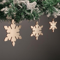 Набор для творчества "Снежинки" (3шт), 9х10,2см,6,4х7,2см,4,5х5см Набор для творчества "Снежинки" (3шт), 9х10,2см,6,4х7,2см,4,5х5см