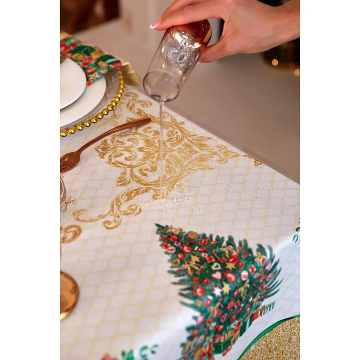 Скатерть новогодняя Этель "Golden Christmas" d=215 +/- 2см с ГМВО, 100% хлопок, саржа 190 гр/м2