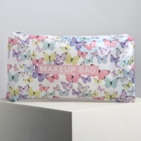 Косметичка-пенал PVC на молнии &laquo;Бабочки&raquo;