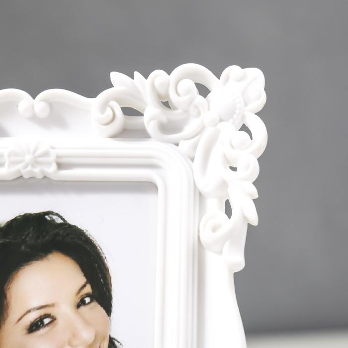 Фоторамка пластик 10х15 см Фоторамка пластик 10х15 см "Эклектика" белая 20,5х16 см