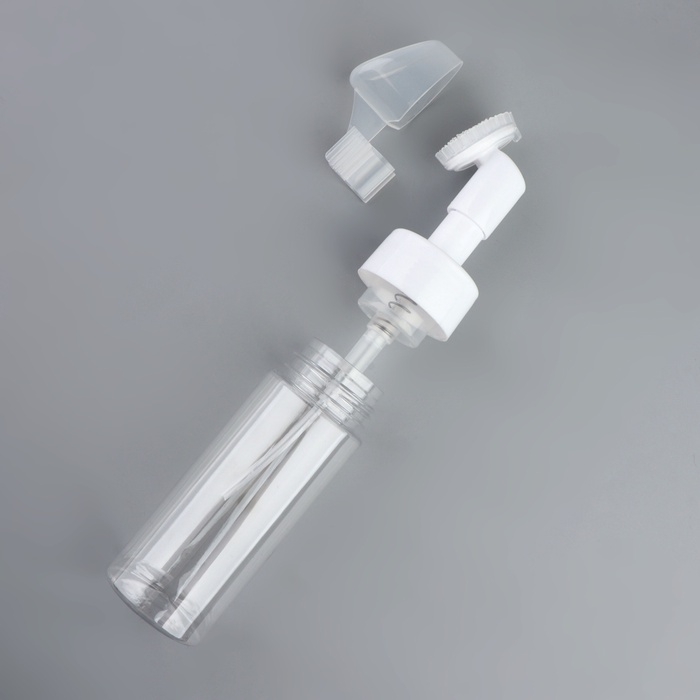 Бутылочка с щёткой для умывания, с дозатором, 150 мл, цвет белый/прозрачный Бутылочка с щёткой для умывания, с дозатором, 150 мл, цвет белый/прозрачный