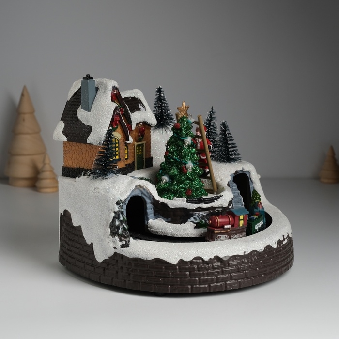 Сувенир пластик световой Сувенир пластик световой "Дед Мороз наряжает ёлочку" крутится 19,5х19,5х16 см