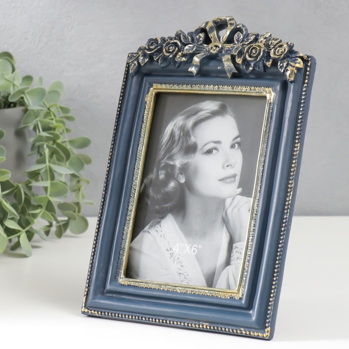 Фоторамка полистоун 10х15 см Фоторамка полистоун 10х15 см "Бант и розы" синяя с золотом 23х15 см