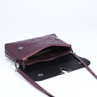 Сумка-клатч на магните, длинный ремень, цвет фиолетовый Сумка-клатч на магните, длинный ремень, цвет фиолетовый