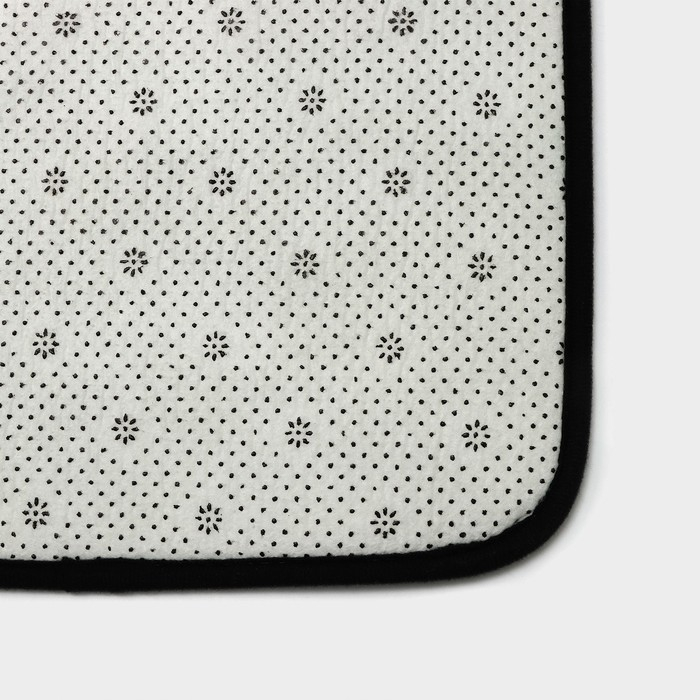 Набор ковриков для ванны и туалета Доляна &laquo;Тропики&raquo;, 3 шт, 50&times;80, 45&times;50, 38&times;43 см