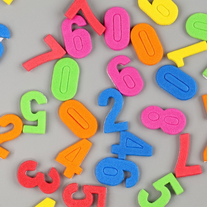 Набор фигурок из EVA на клеевой основе Набор фигурок из EVA на клеевой основе "Цифры", 13 гр МИКС