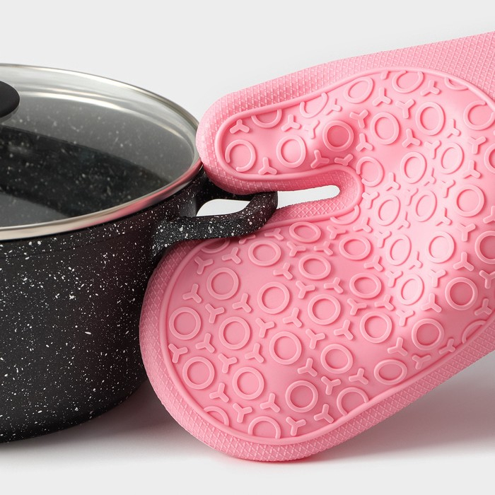 Рукавица для горячего с манжетой Доляна &laquo;Профи&raquo;, силикон 29,5&times;18&times;1,5 см, цвет МИКС