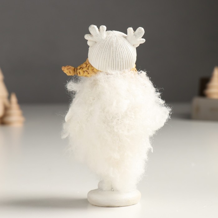 Сувенир полистоун "Малышка в белом пуховом платье в шапке с рожками" МИКС 6,5х6х12,5 см