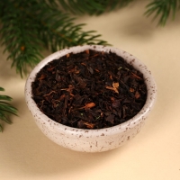 Подарочный набор &laquo;С Новым годом&raquo;: чай 50 г., крем-мёд с грецким орехом, 120 г.