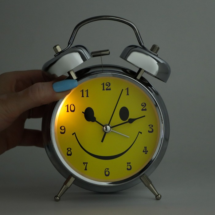Будильник "Смайл", d-11.5 см, с подсветкой, хром