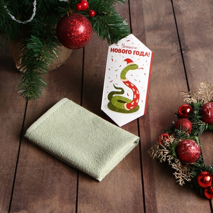 Новый год. Символ года. Змея. Полотенце махровое Этель Новый год. Символ года. Змея. Полотенце махровое Этель "Праздничная змея" 30х30 см, 100% хл, 340 г/м2