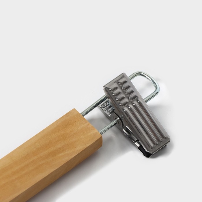 Вешалка для брюк и юбок Доляна, 33&times;13 см, с зажимами, цвет светлое дерево