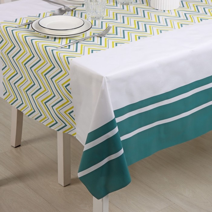 Клеёнка на стол Доляна &laquo;Свежесть&raquo;, на нетканой основе, ширина 137 см, толщина 0,2 мм, рулон 20 м