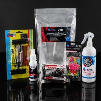 Подарочный набор для ухода за шинами и дисками Grand Caratt: набор для ремонта бескамерных шин, губка автомобильная, чернитель шин 100 мл, очиститель дисков и тормозов 500 мл, ароматизатор подвесной Подарочный набор для ухода за шинами и дисками Grand Caratt: набор для ремонта бескамерных шин, губка автомобильная, чернитель шин 100 мл, очиститель дисков и тормозов 500 мл, ароматизатор подвесной