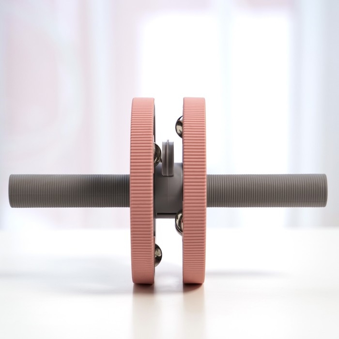 Набор для фитнеса ONLYTOP: ролик, упор для пресса, эспандер грудной, цвет розовый Набор для фитнеса ONLYTOP: ролик, упор для пресса, эспандер грудной, цвет розовый